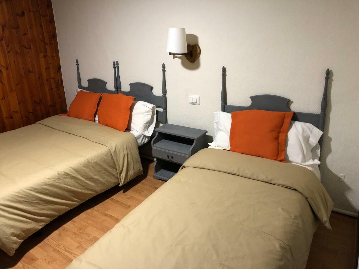 Hostal Di Verena Puigcerda Ngoại thất bức ảnh