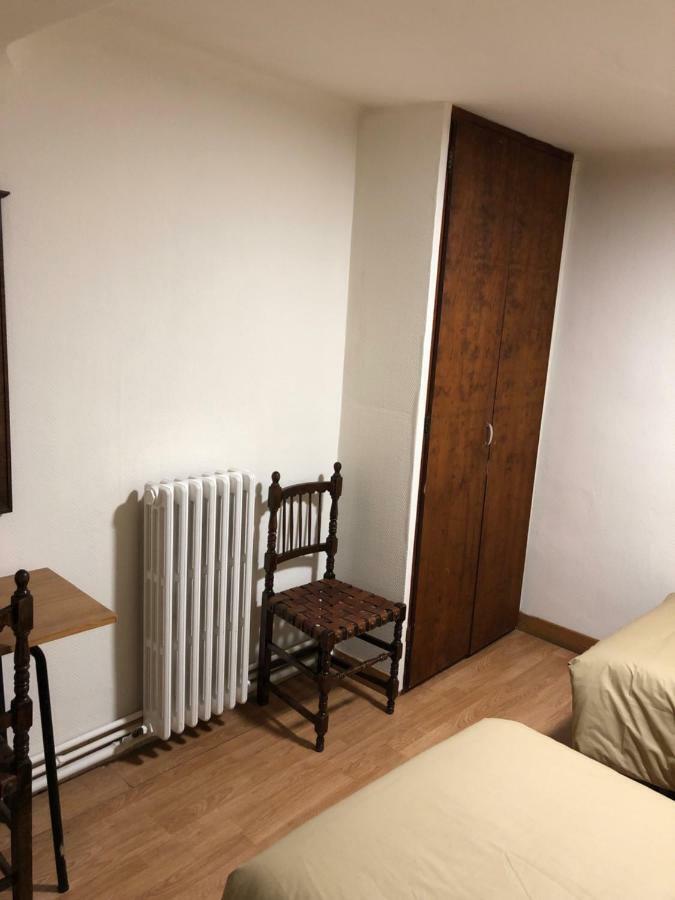 Hostal Di Verena Puigcerda Ngoại thất bức ảnh